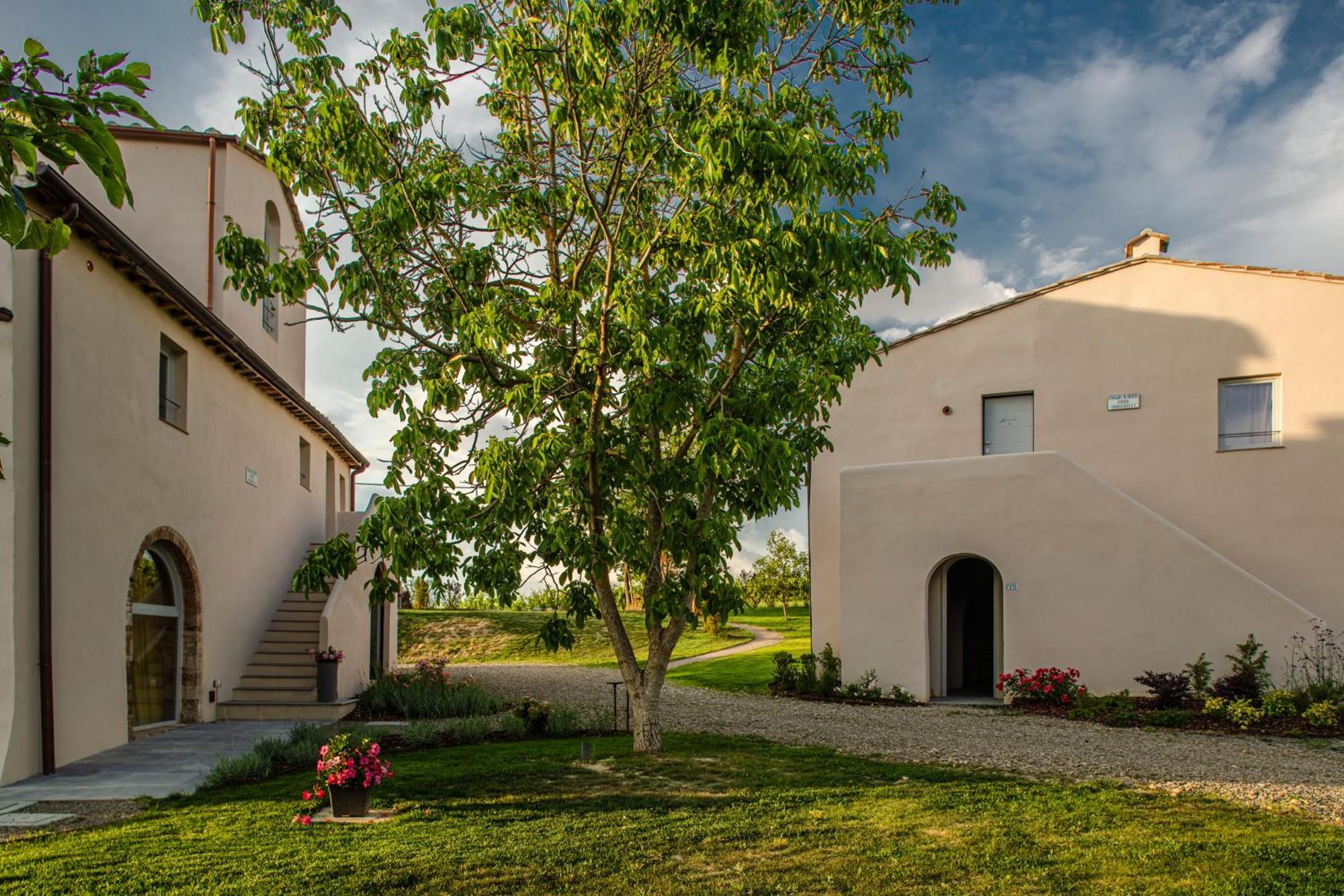 Relais Borgo Elissa Bed and Breakfast Certaldo Eksteriør billede
